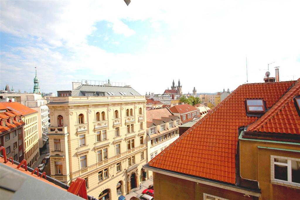 Travellers Hostel Praha Buitenkant foto