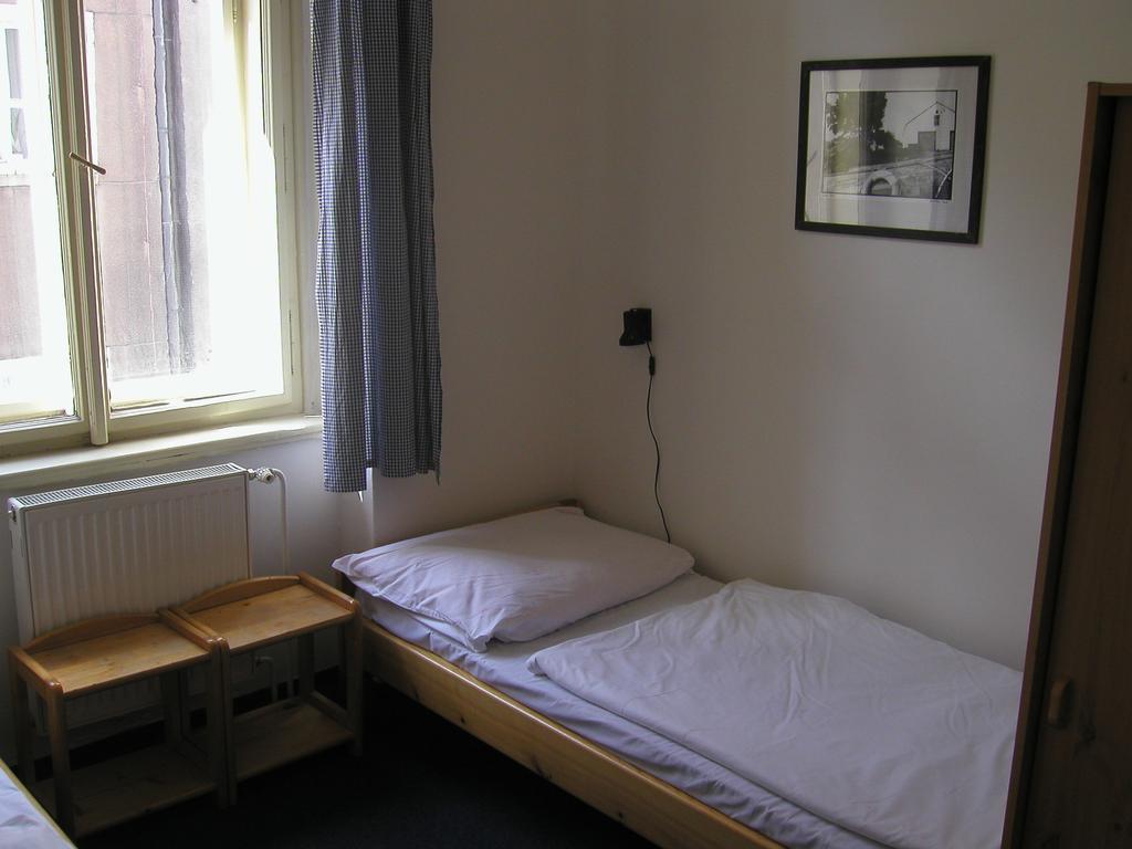 Travellers Hostel Praha Buitenkant foto